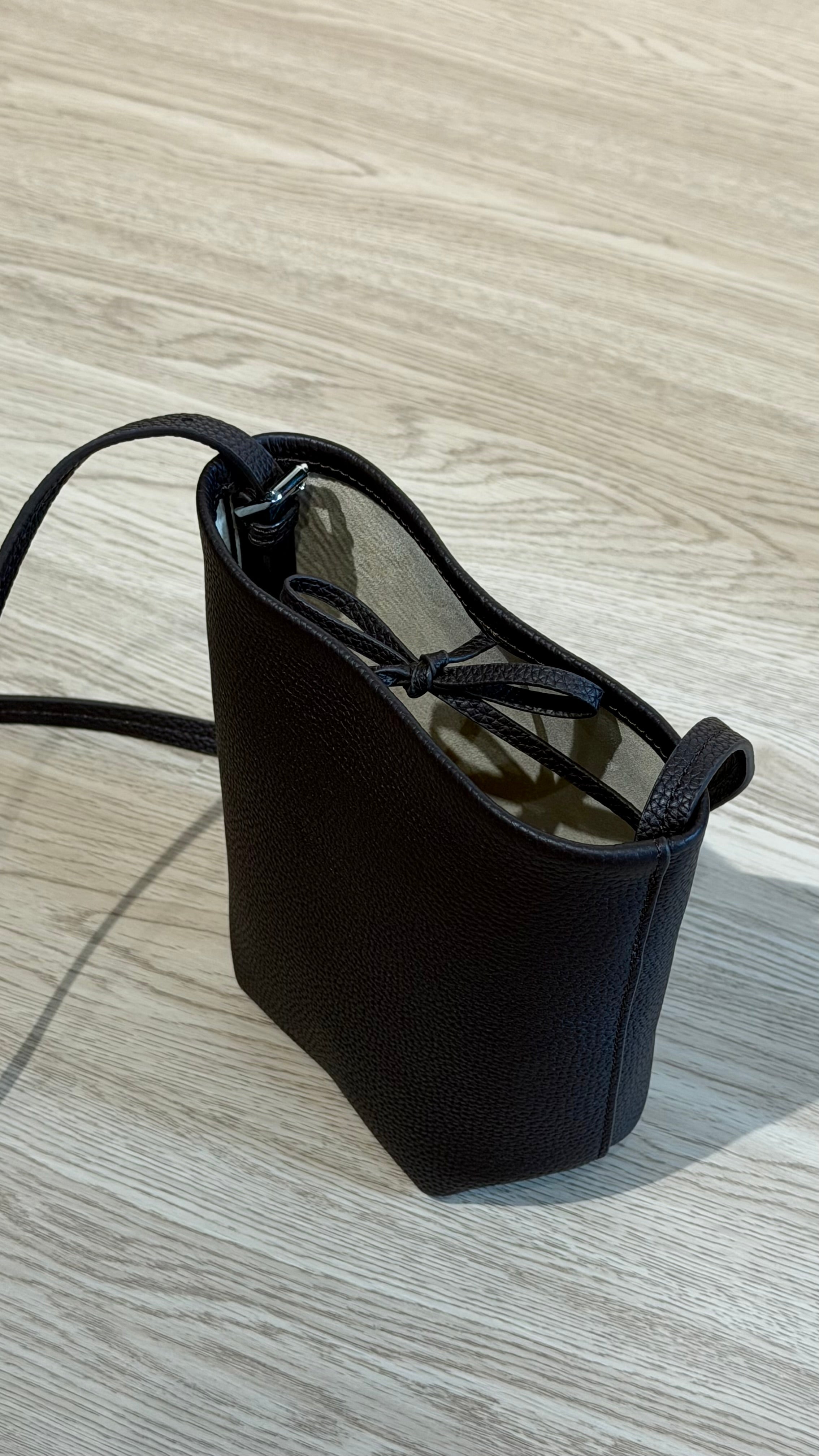 Black Bucket Bag