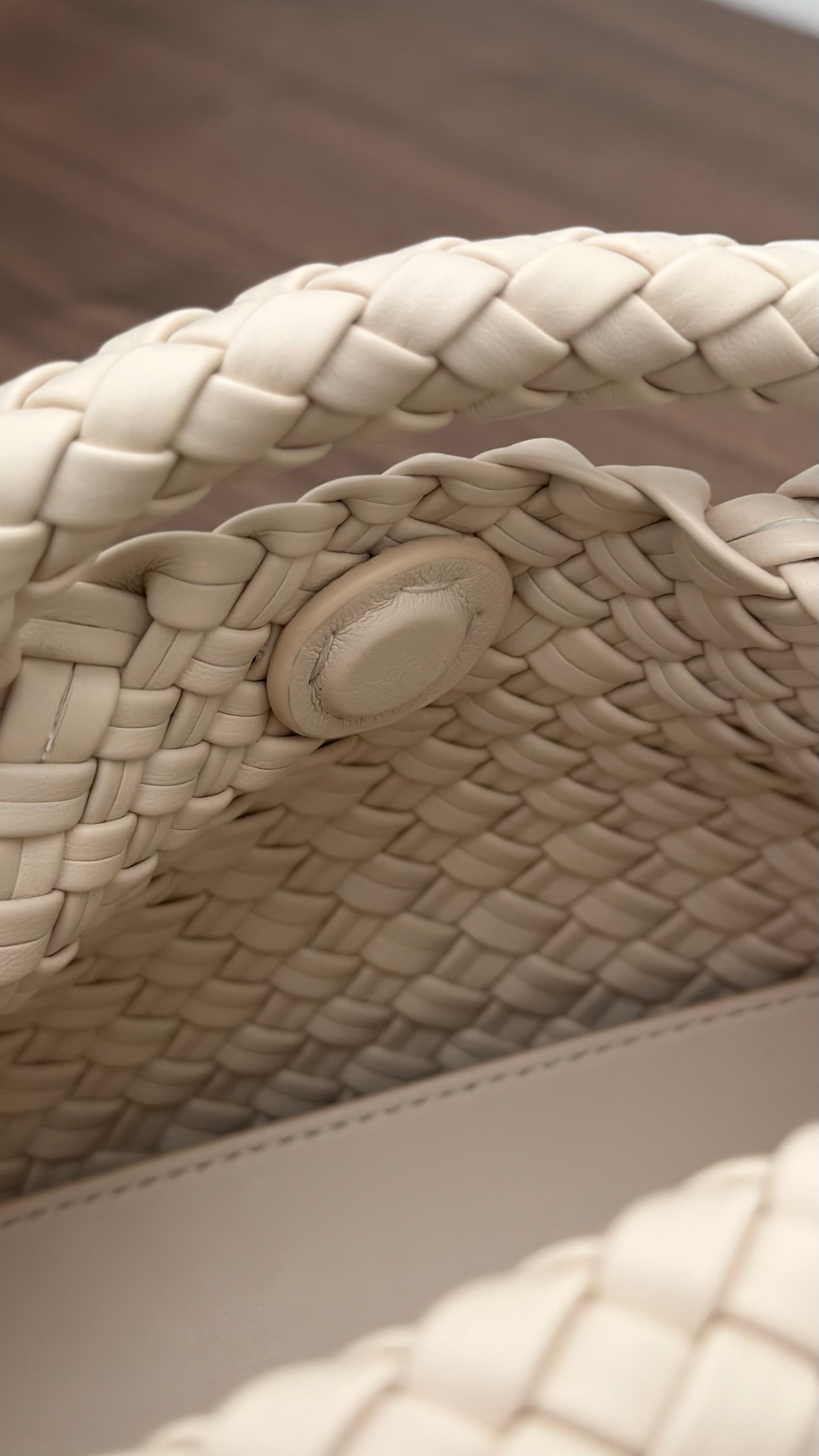 The Weave Mini ivory