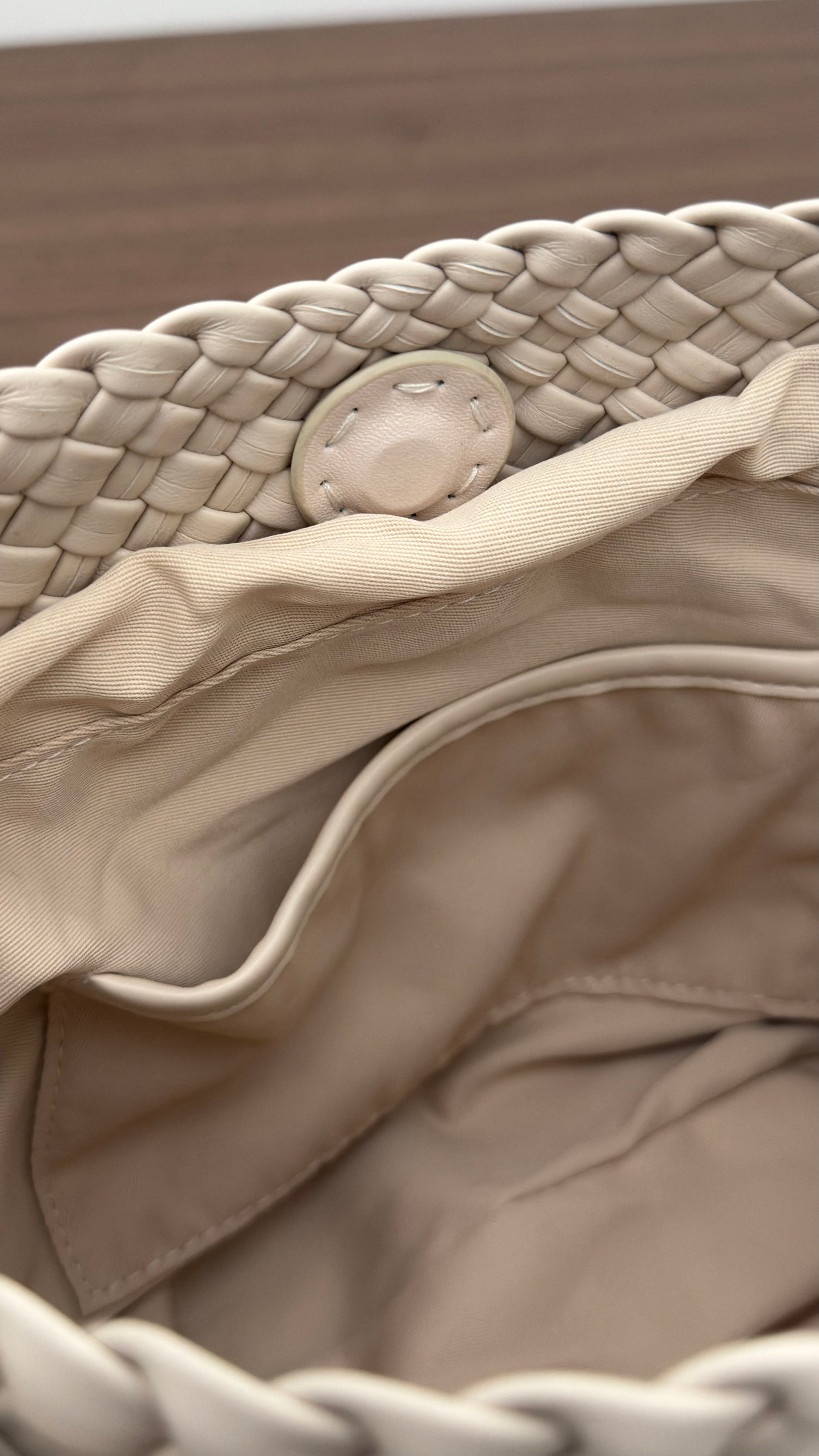 The Weave Medium Ivory