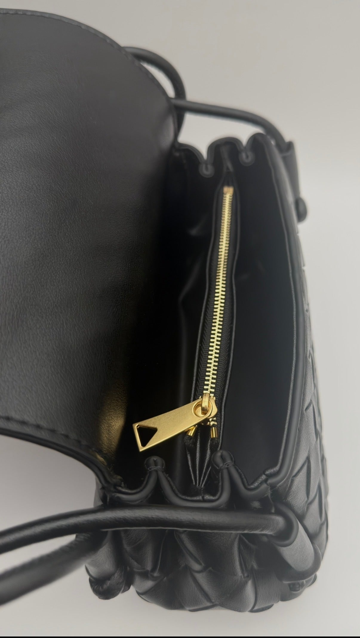 Seren Classic Flap Bag Noir