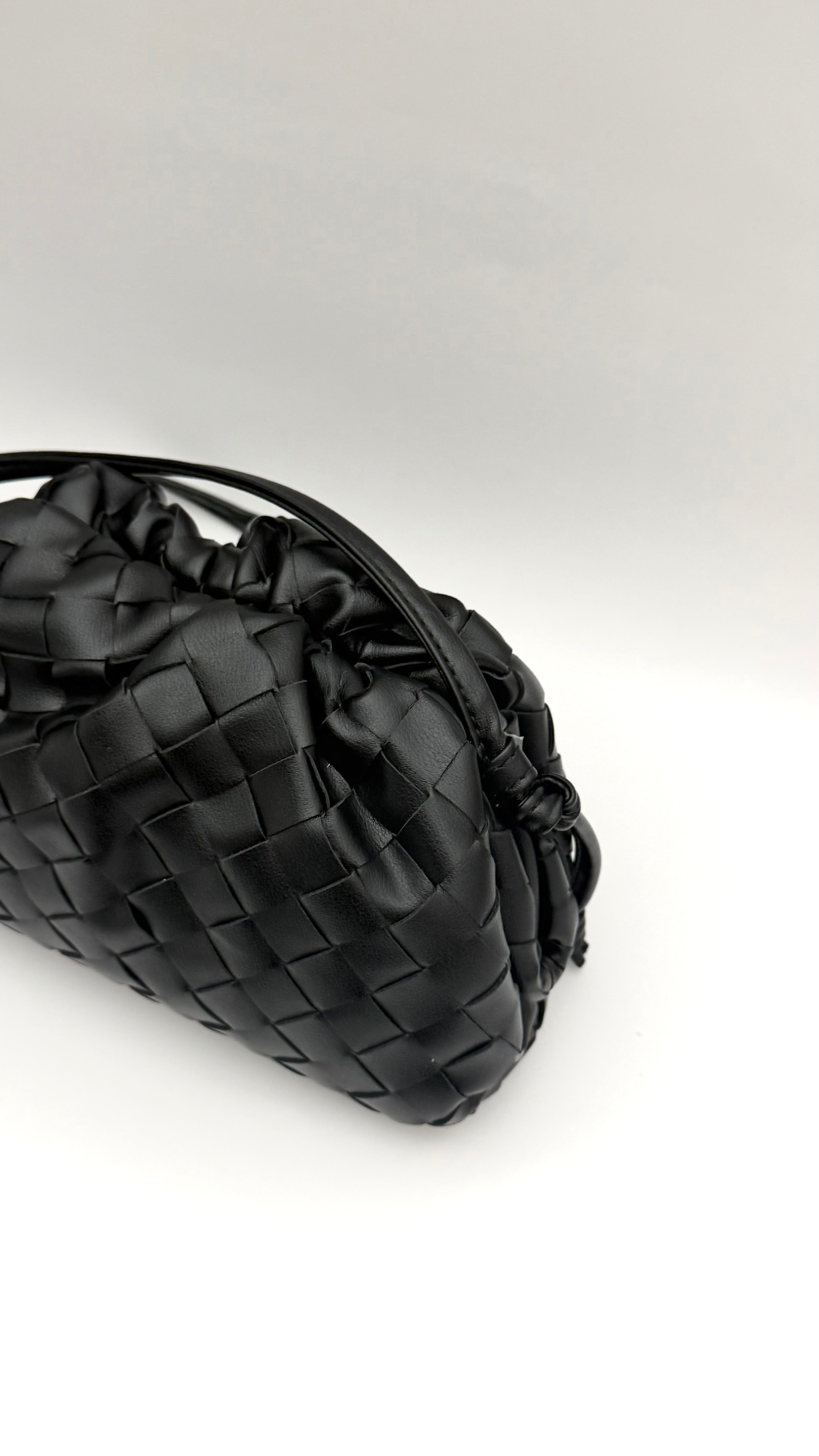 The Classic Black 02
