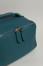 Cyan