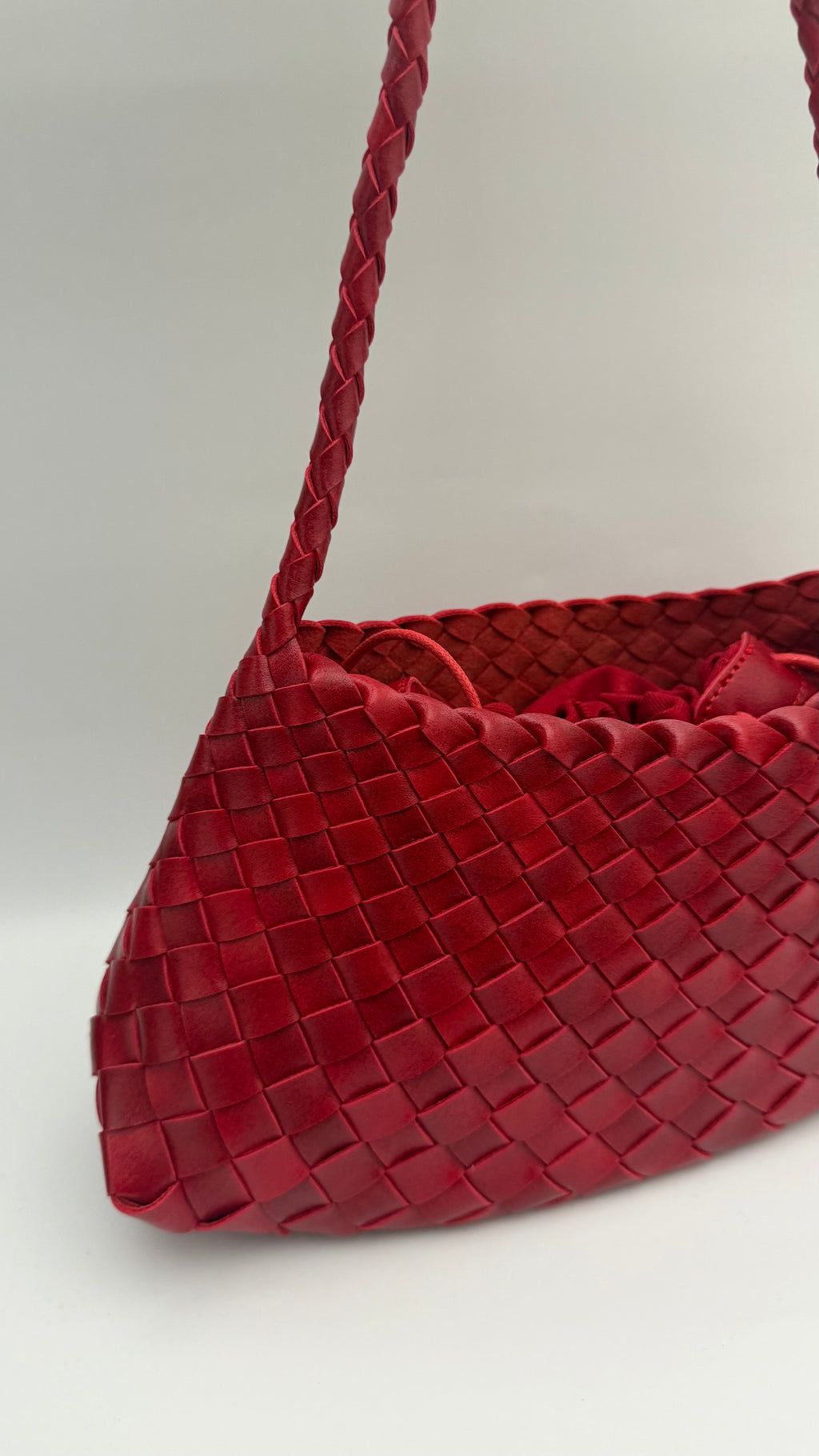 The Weave Cherry Red