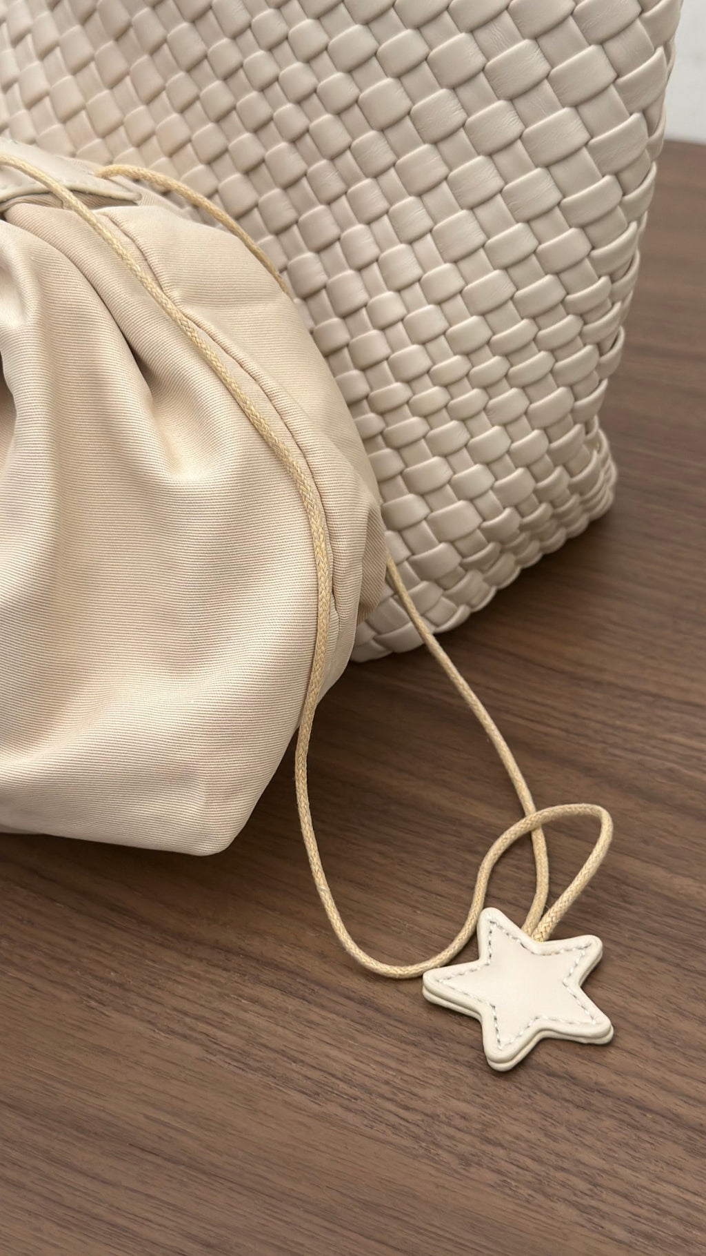 The Weave Medium Ivory