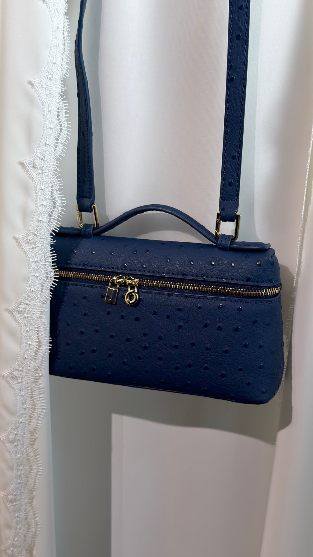 Aloura Ostrich Royal Blue