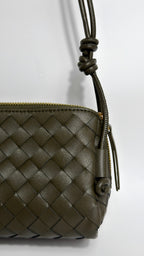 Olive 211