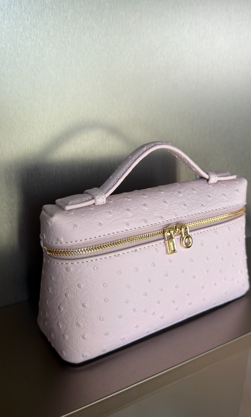 Aloura Ostrich Pastel Pink