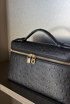 Aloura Ostrich Classic Black