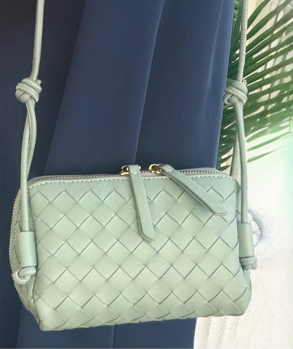 Mint 208