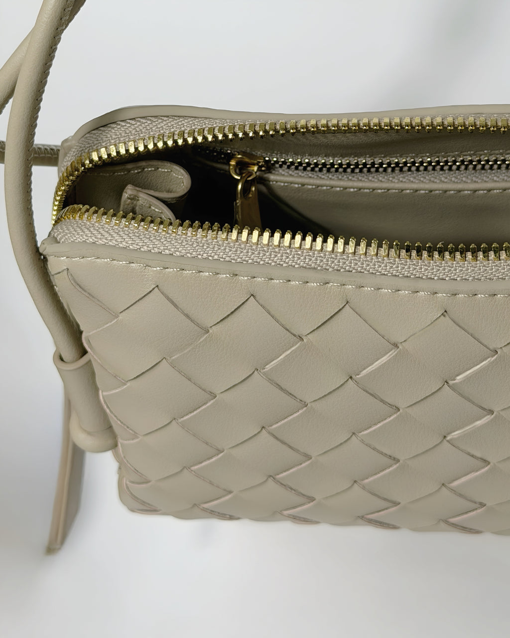Beige 204