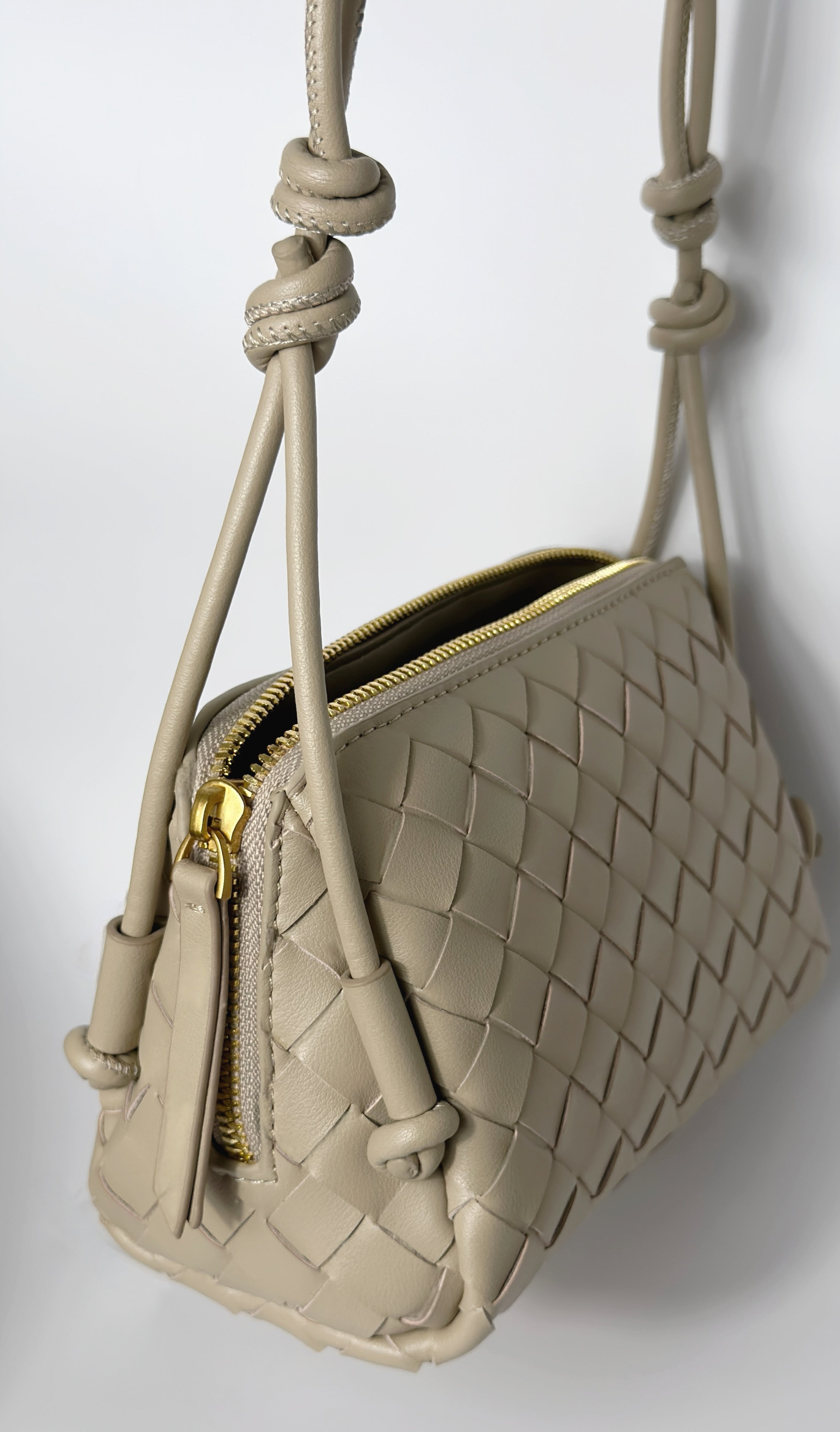Beige 204