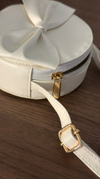 Little Ivory Round Bow