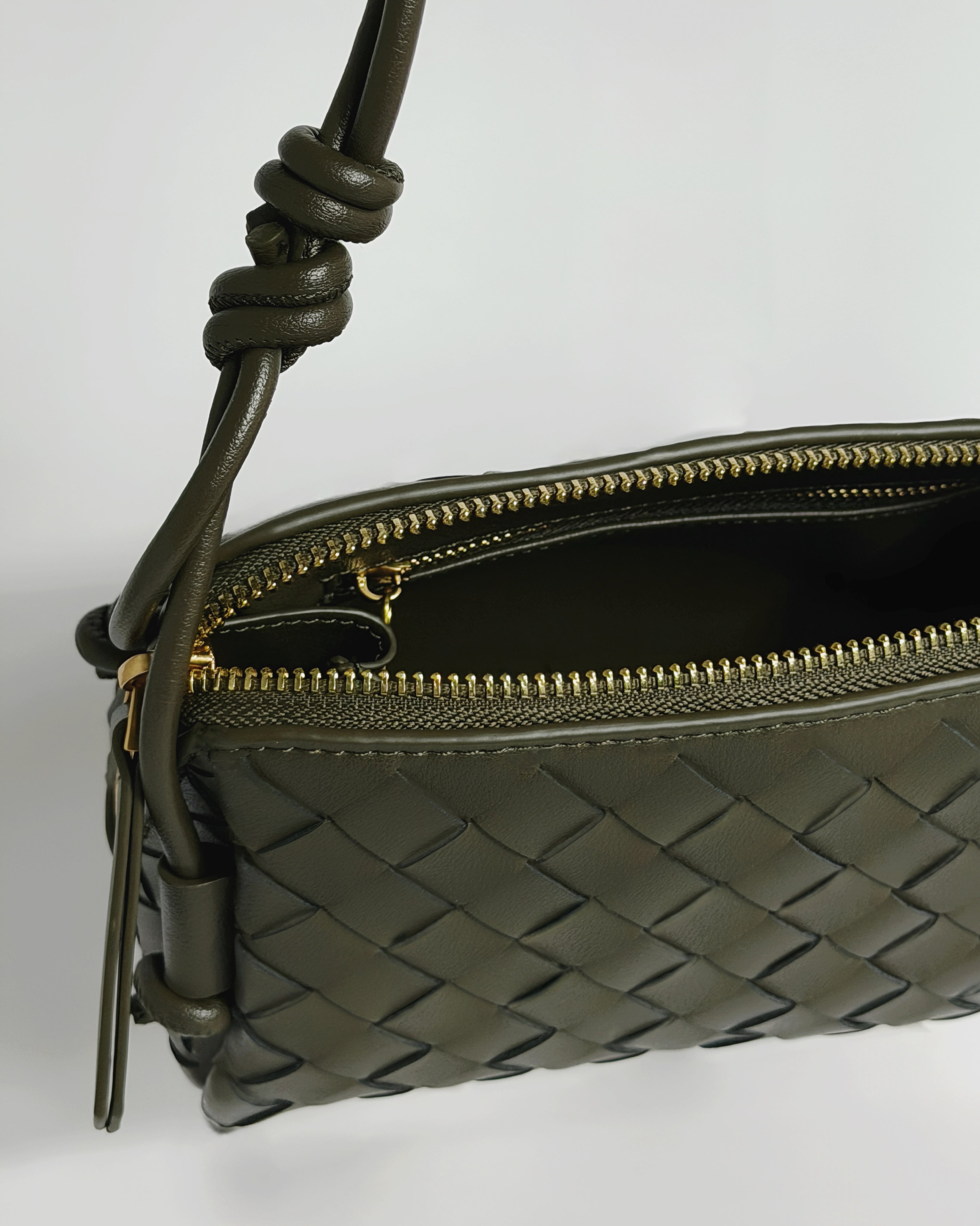 Olive 211