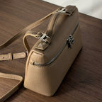 Aloura Light Taupe